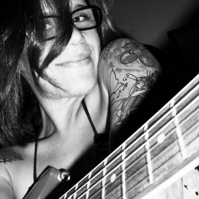Profile Picture of Anne Priscilla (@anne_bass) on Twitter