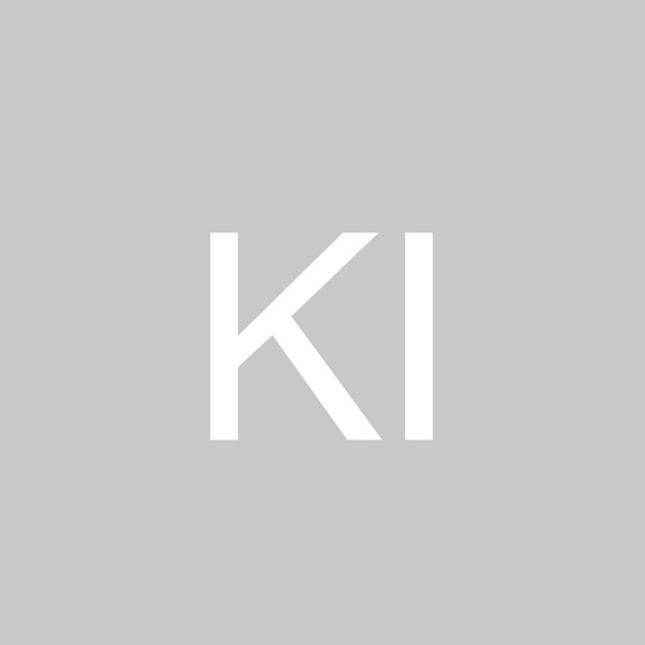 Profile Picture of Kaidyn Inostroza (@kgvinostroza) on Poshmark