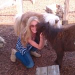 Profile Picture of Lee Souter McClure (@soutermcclure) on Instagram