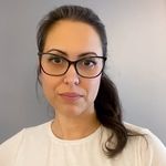 Profile Picture of Carla Stanislau | Marketing Veterinário (@carlastanislau) on Instagram