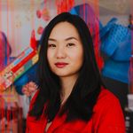 Profile Picture of Amanda Phingbodhipakkiya (@alonglastname) on Instagram