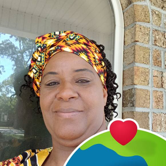 Profile Picture of Shirley Huff (@shirleyhuff) on Poshmark