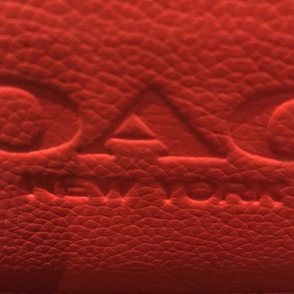 Amanda Ruth - Poshmark Profile Picture of Amanda Ruth (@alruth5) on Poshmark