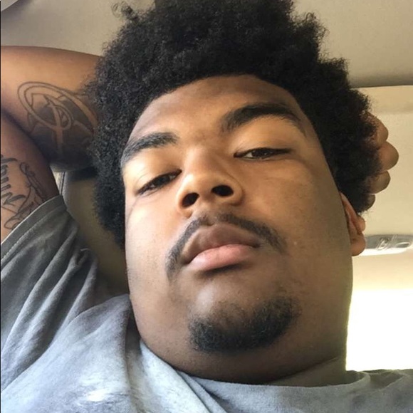 Profile Picture of Erik Hardnett (@eman2898) on Poshmark