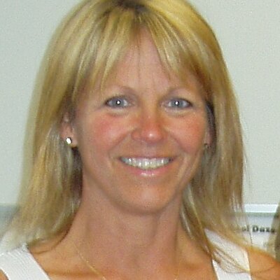 Profile Picture of Marilyn Richardson (@MarilynLibrary) on Twitter