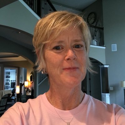 Profile Picture of Lori Maxwell (@LoriMax37567125) on Twitter