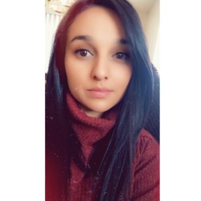 Profile Picture of Rosa Esparza 🖤 (@rosaaa_e) on Twitter