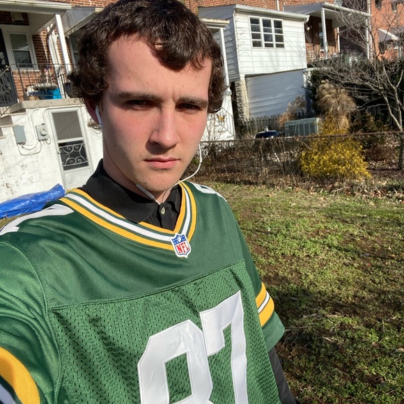 Profile Picture of Holt Eiermann (@theholtlyghost) on Poshmark