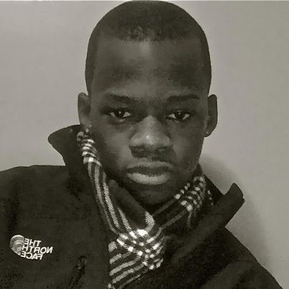 Profile Picture of Garth Miller (@g_miller860) on Poshmark