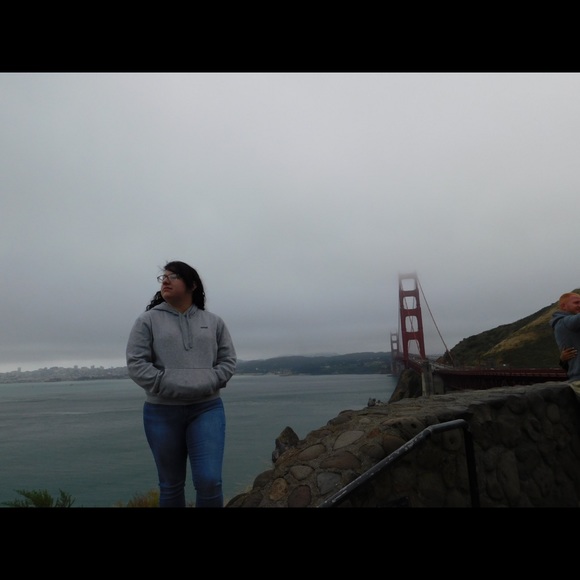 Profile Picture of Paola Angulo (@paolascarlet) on Poshmark