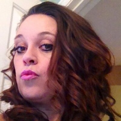 Profile Picture of Elaina Thomas (@elaina37) on Twitter