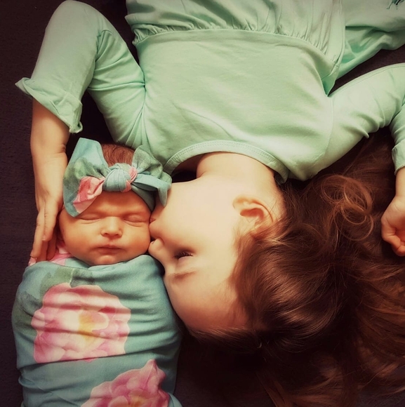 Profile Picture of Kayla Hoschar (@x_punk69_x) on Poshmark