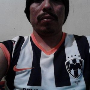 Profile Picture of Rigoberto Espinoza (@xr979) on Twitter