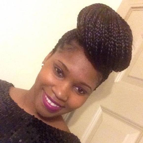 Profile Picture of Troyneka Jeffery (@troyneka_92) on Poshmark