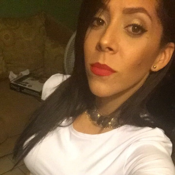 Profile Picture of Nilma Cartagena (@nilma1) on Poshmark
