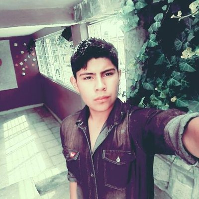 Profile Picture of Aaron Corona (@rarcchivita) on Twitter
