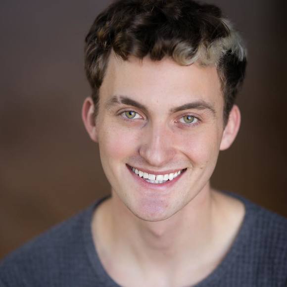 Profile Picture of Thomas Greene (@_thomas_greene) on Poshmark