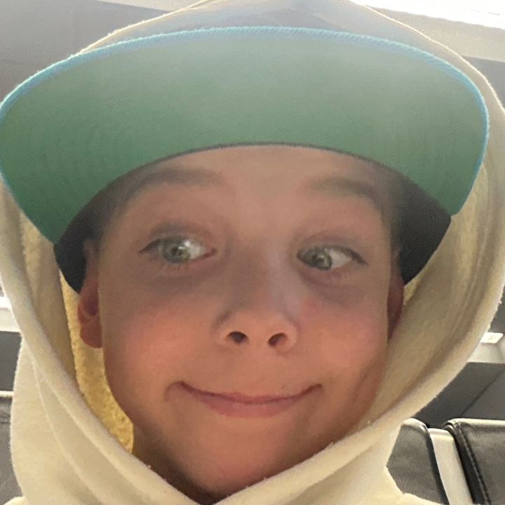 Profile Picture of Sonny ⛹🏾‍♂️ (@sonnyscriver) on Tiktok