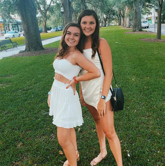 Profile Picture of Jackie Wiggam (@jackie_wiggam) on Poshmark
