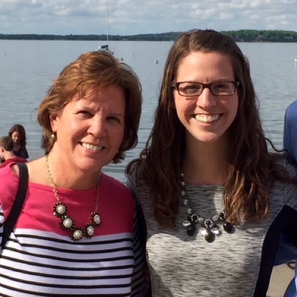 Profile Picture of Ashley Sticha (@stichaa) on Poshmark