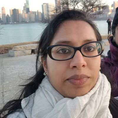 Profile Picture of Padmavathy (@padhurockz) on Twitter