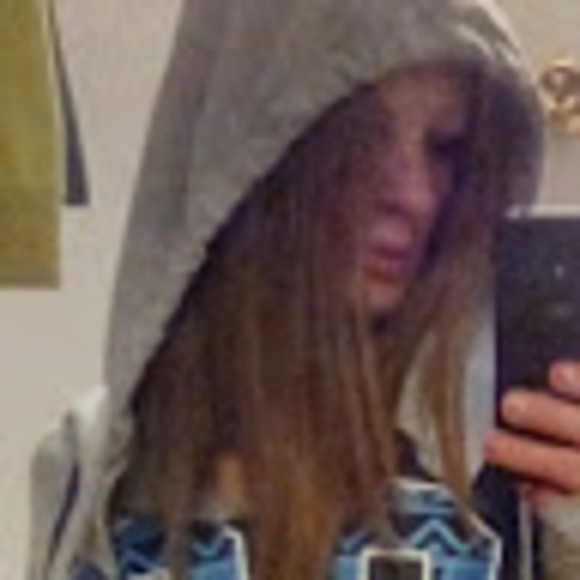 Profile Picture of N Adams (@savage8287) on Poshmark