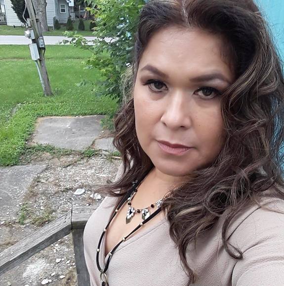 Profile Picture of Maria Villagrana (@chuyaranga) on Poshmark