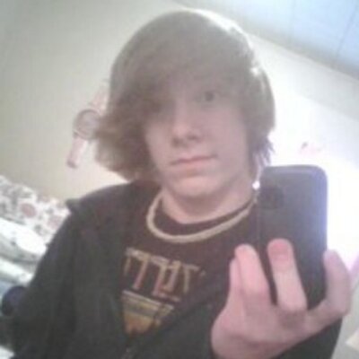 Profile Picture of Steven Taylor Atwell (@duhffy) on Twitter