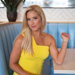 Profile Picture of Tina Phillips (@teefillups) on Instagram