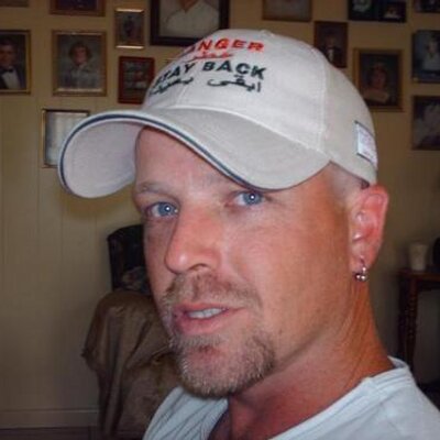 Profile Picture of Nathaniel Whitaker (@redheads75) on Twitter