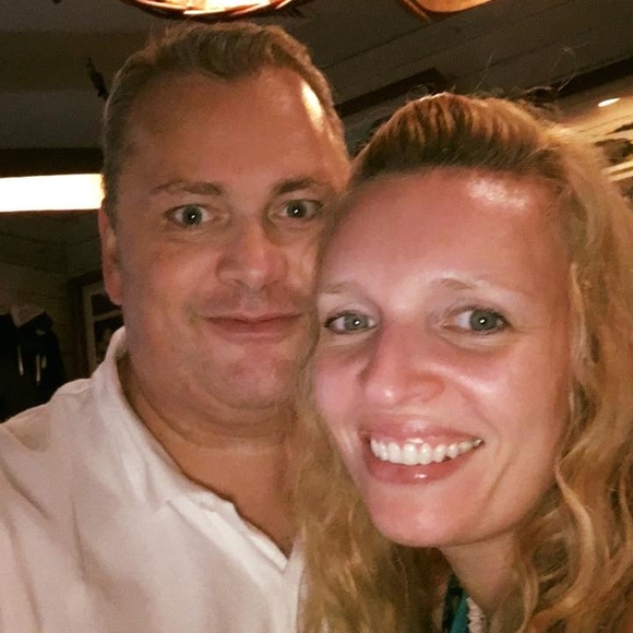 Profile Picture of Melody Barnes (@barnes8401) on Poshmark