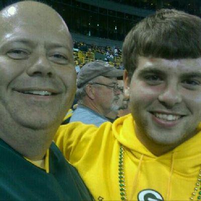 Profile Picture of Andy Spiering (@packerpops) on Twitter