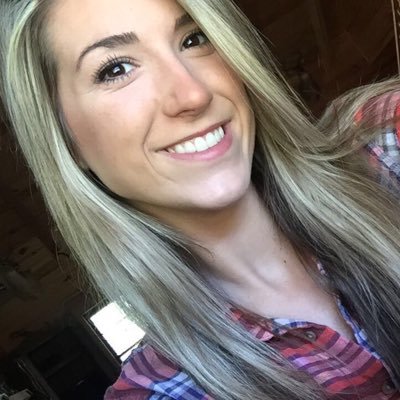 Profile Picture of Emily Devore (@ead14d) on Twitter