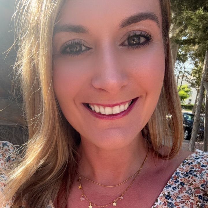 Profile Picture of Nichola Scott (@nicholascott87) on Tiktok