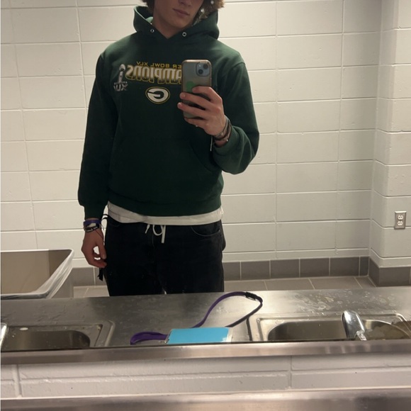 Profile Picture of Keegan Vancil (@keeganvancil) on Poshmark