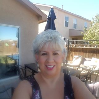 Profile Picture of Elaine Gomez (@elaine.gomez.94617) on Facebook