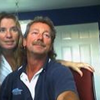 Profile Picture of James Swisher (@BluEyesBrwnEyes) on Twitter