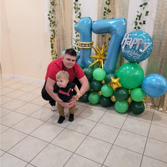 Profile Picture of Jose Góngora (@092106) on Poshmark