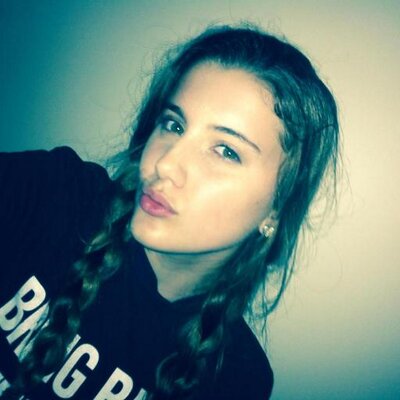 Profile Picture of Julia Goncalves (@Juliagoncalvesx) on Twitter