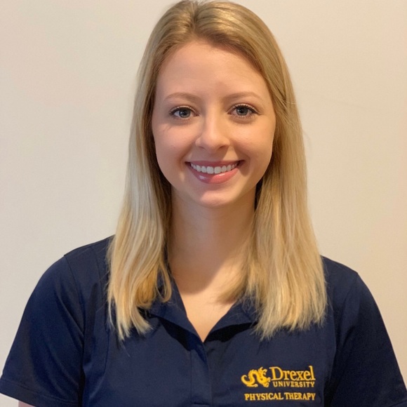 Profile Picture of Brianna Comport (@bcomport) on Poshmark