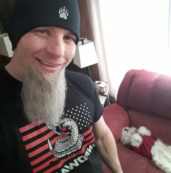 Profile Picture of Shawn Fowler (@alaskanman907) on Poshmark