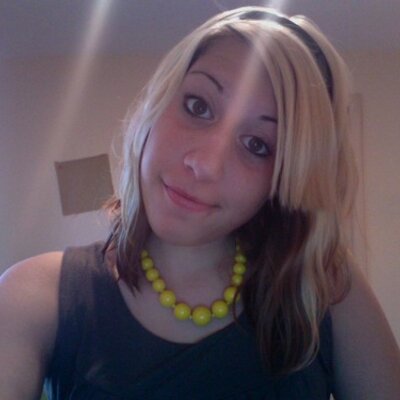 Profile Picture of Emily Rosa Andrews (@Rosa_Marie_co) on Twitter