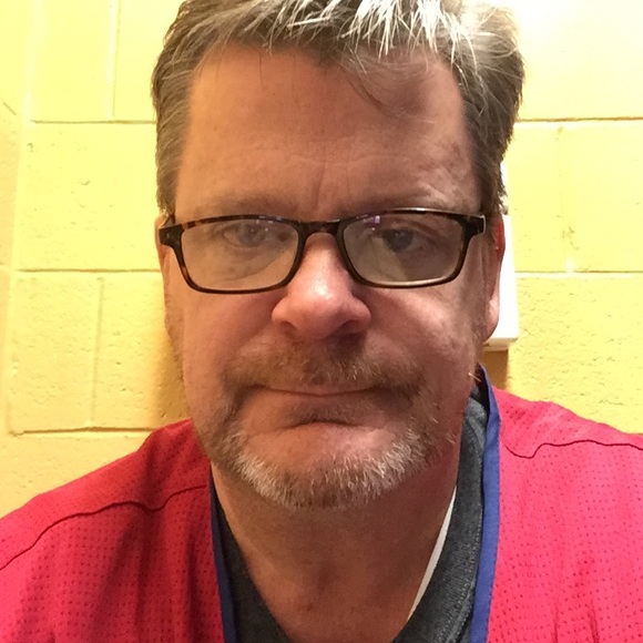 Profile Picture of Barry Hall (@poshmark0714) on Poshmark