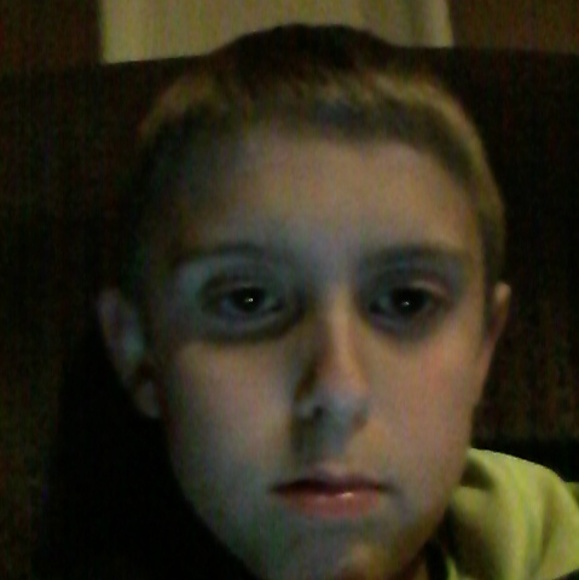 Profile Picture of Bradley Uhrich (@bradleyuhrich) on Poshmark