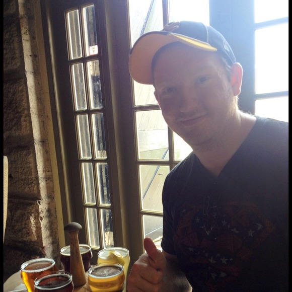 Profile Picture of Dave Watkins (@enginoob) on Poshmark