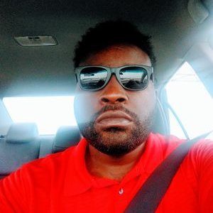 Profile Picture of Lee Ware (@CarGuy_Hero7) on Twitter