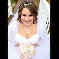 Profile Picture of Amanda Shields (@amanda-shields-30) on Quora