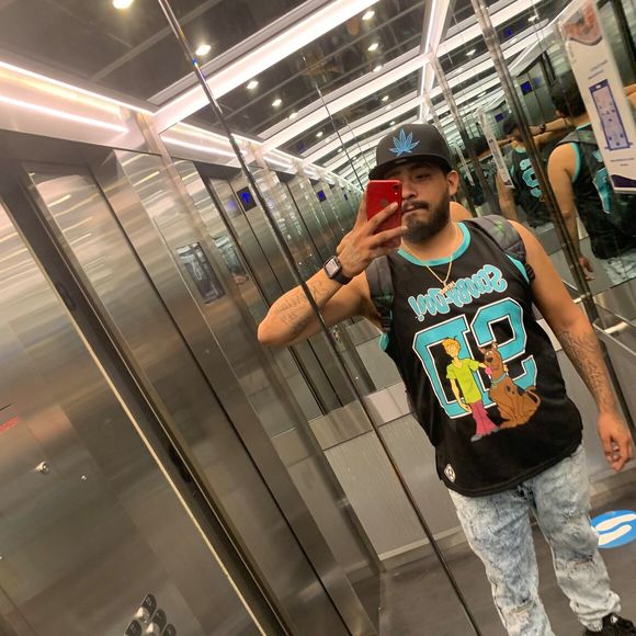 Profile Picture of Daniel Meza (@dmon3y94) on Poshmark