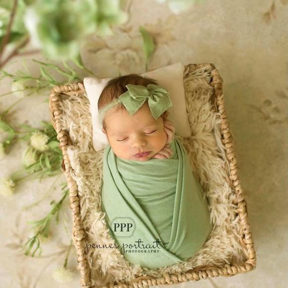 Profile Picture of Shannon Mackinnon roberts (@shannonmackinno) on Poshmark