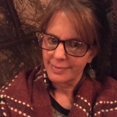 Profile Picture of Carolyn Welch (@Carolyndairypd) on Twitter